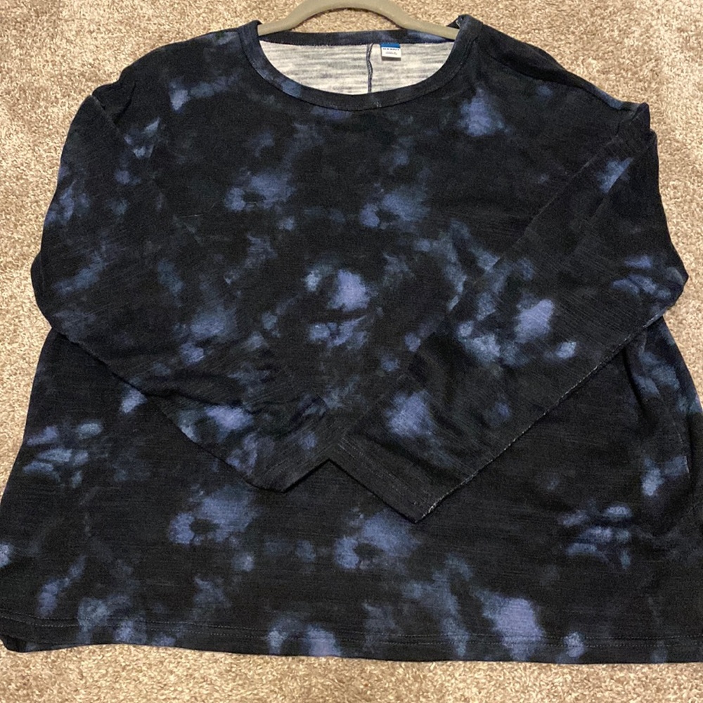 Women’s Navy Tie Die Top